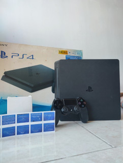 PS4 اسلیم یک ترابایت کپی خور(کارکرده)